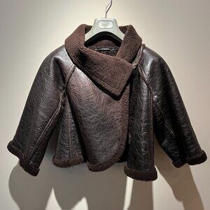 Shearling/Lamb Skin Dark Brown Jacket, Size 6, Made in USA, Used; Good Condition